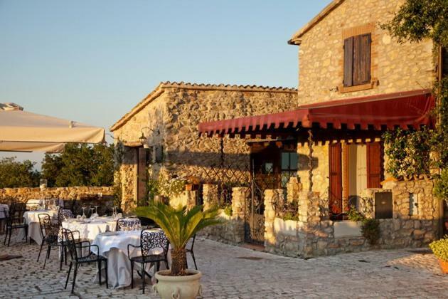 Castello Di Albereto Hotel Trarivi Zewnętrze zdjęcie