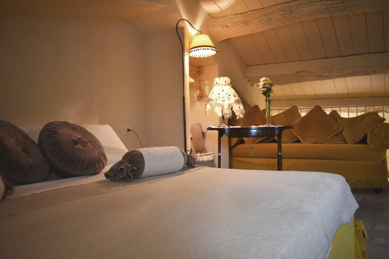 Castello Di Albereto Hotel Trarivi Zewnętrze zdjęcie